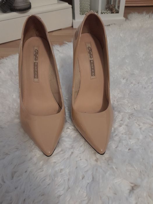 Pantofi Buffalo London