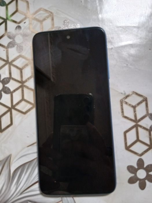 Продам телефон редми 10