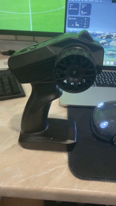 Количка с дистанционно