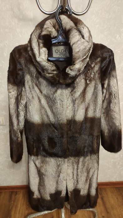 Шуба норковая. .