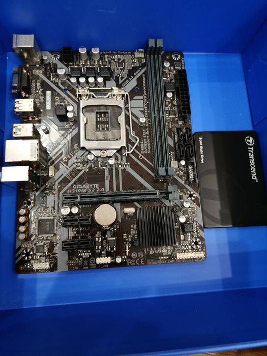 Материнка+ссд рабочие