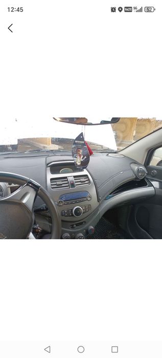 Продаю машина спарк