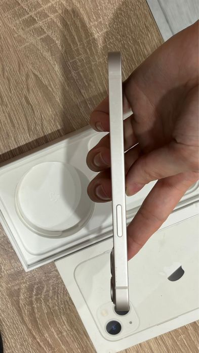 IPHONE 13 128гб в отличном состояний