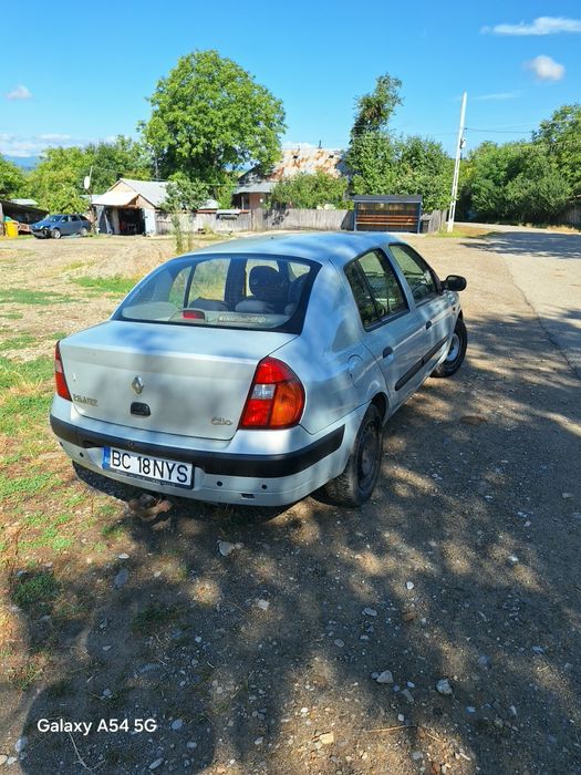 RENAULT Clio 2002 — imagine 2