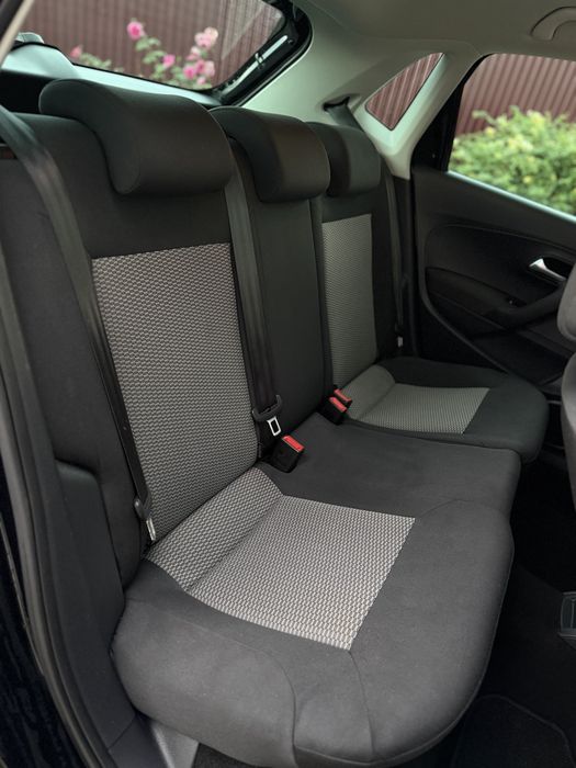VW Polo R-Line Bluemotion 2012 Full Option