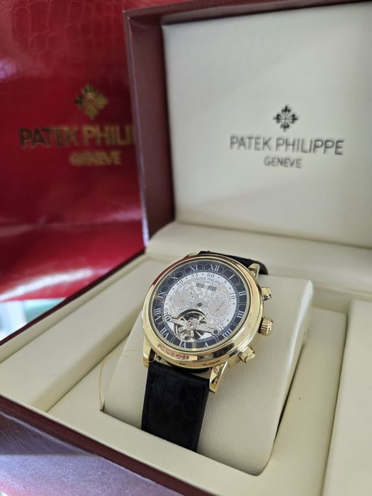 Патек филип в стиле кэжл, подходит под любой имидж.