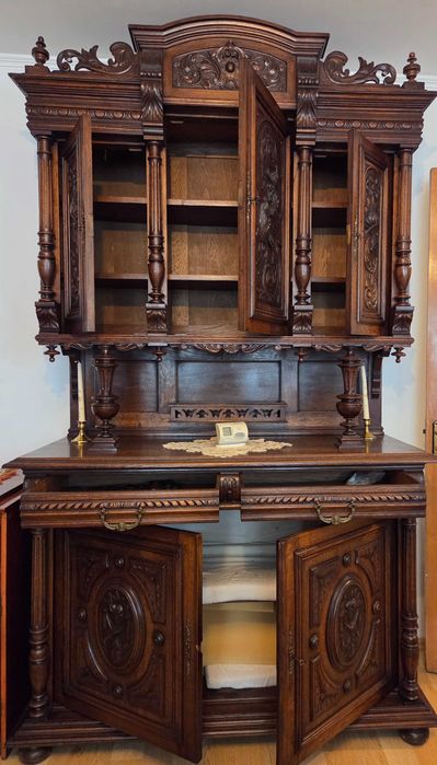 Piesa de mobilier stil baroc
