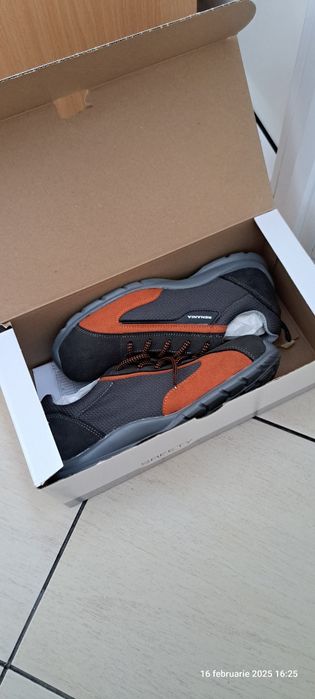 Pantofi de protectie Eagle S1P SRC  Renania nr 39