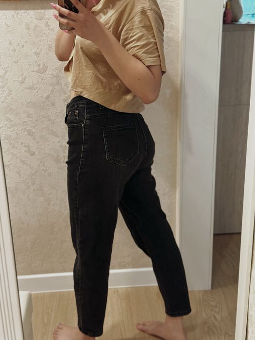 Джинсы черные женские