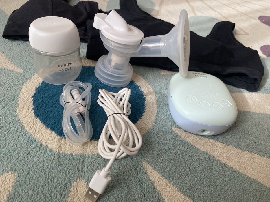 Помпа за кърма Philips Avent Essential