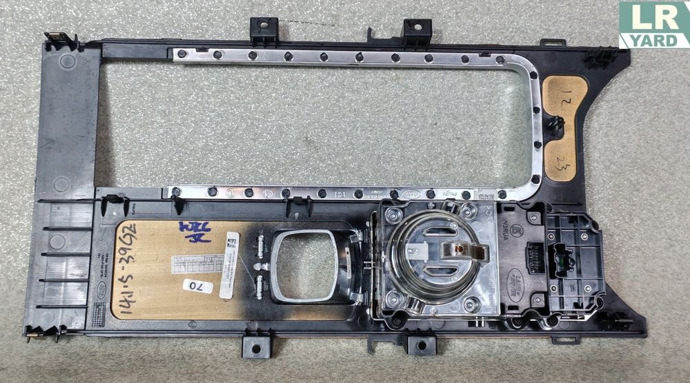 Consola control RANGE ROVER SPORT 2014-2022 LR080237 dezmembrez