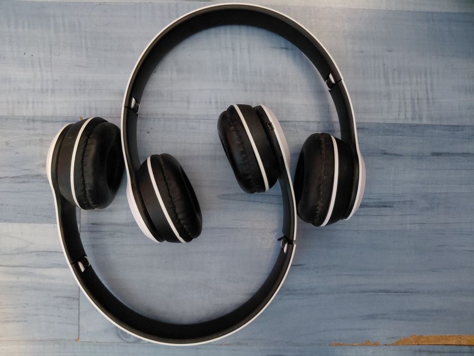 2 perechi de casti bluetooth