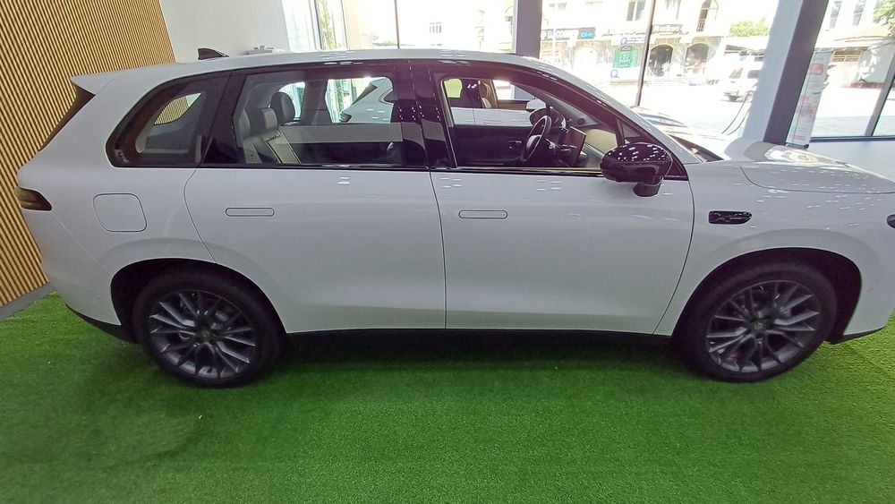 Leapmotor C10 REEV Full Komplektatsiya, Oq Rang, 0 km