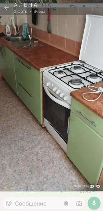 Газовая плита продам