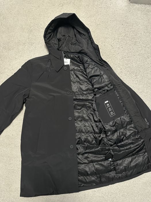 Чисто ново оригинално зимно яке