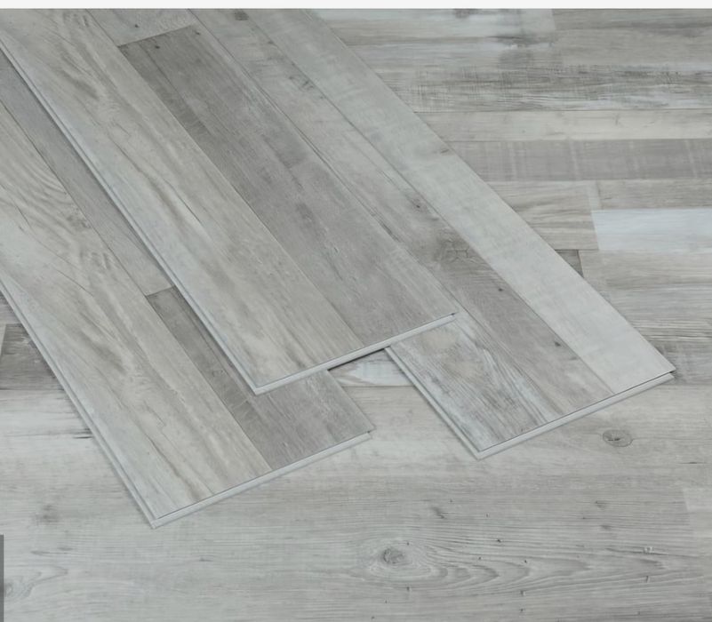 De vanzare parchet vinil spc