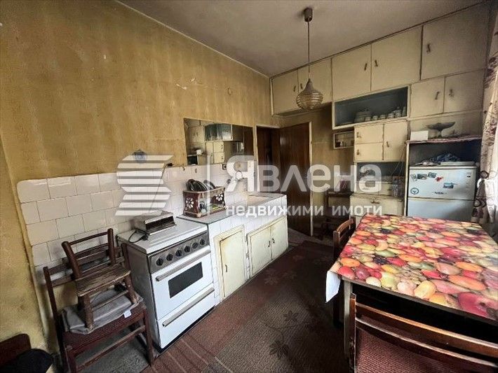 Продава се Тристаен апартамент в Благоевград, Идеален център - 83 кв.м за 992 €/кв.м - Снимка #7