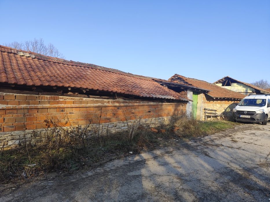 Продавам къща в общ Братя Даскалови