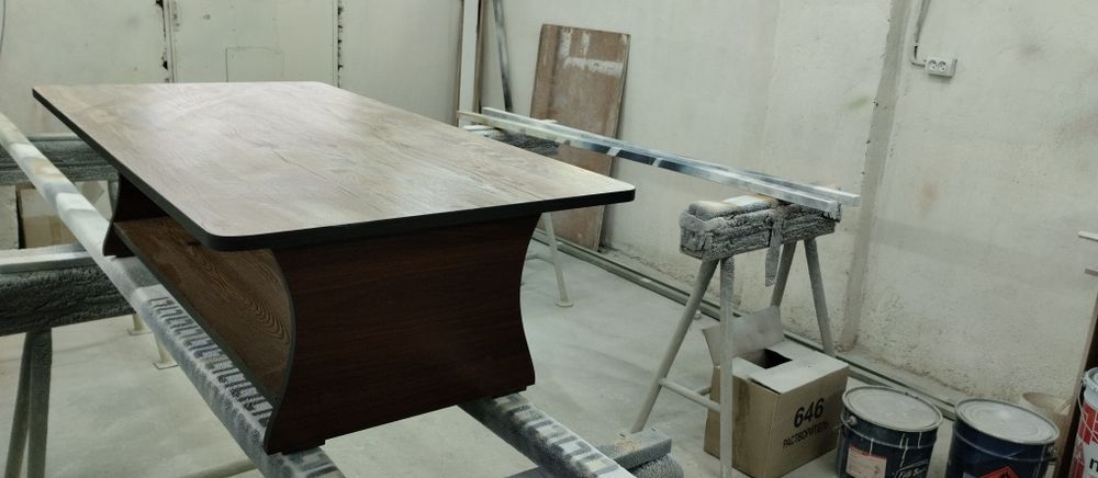 Новый журнальный столик,подойдёт как для дома так же и для офиса