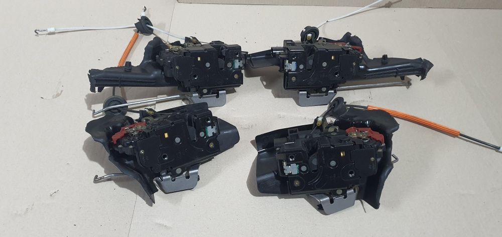 Broasca usa fata spate stanga dreapta audi a4 b6 audi a4 b7 2001 - 2007