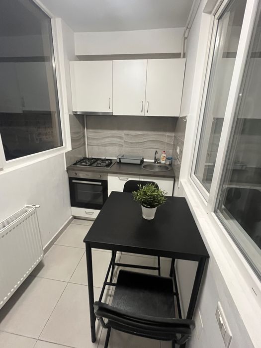 Propietar inchirez apartament cu 2 camere