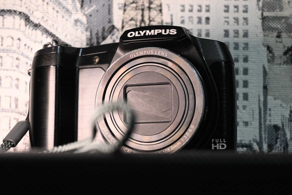 Фотоапарат Olympus STYLUS SZ-17