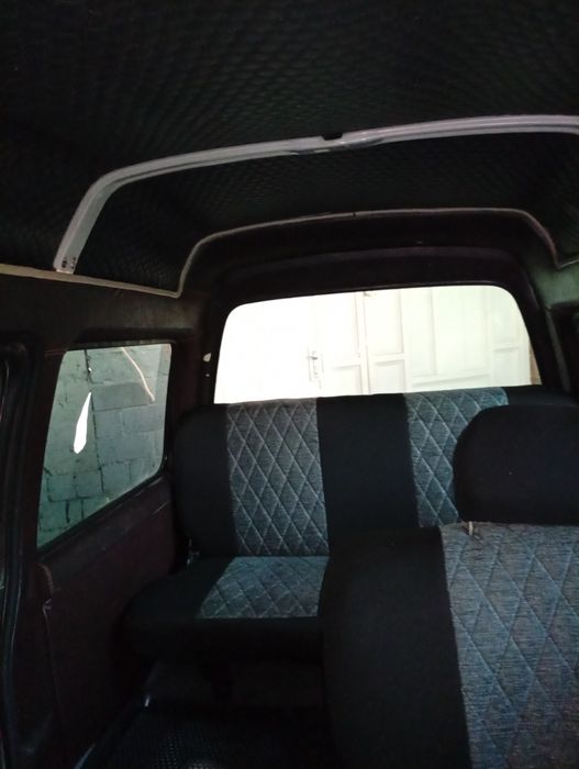 Damas srochni sotiladi