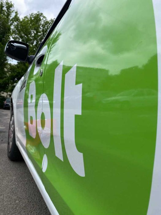 Folii Geamuri, Protectie Solara, Colantări Auto, Stickere, Reclame 3D