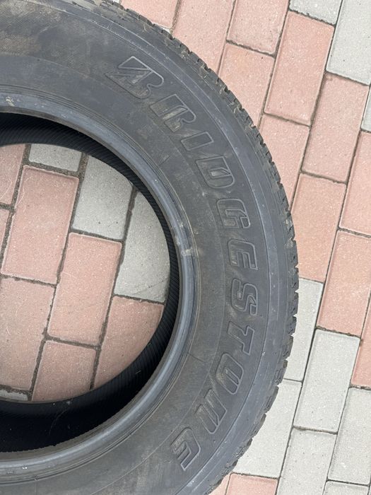 Продам одну шину от Прадо