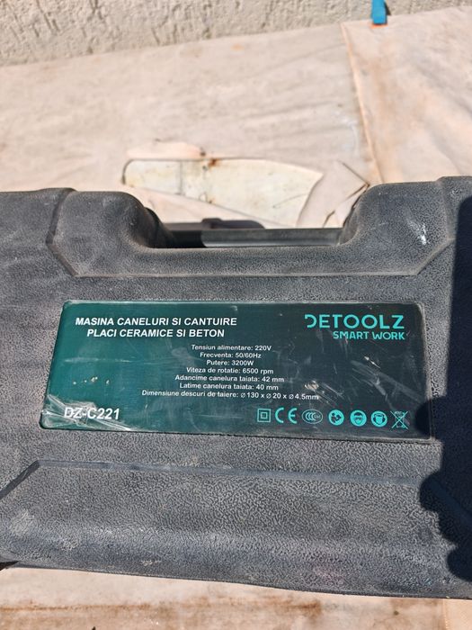 Ghilotina Pavele, Vibrator beton, girafă șlefuit și mașina tăiat santuri