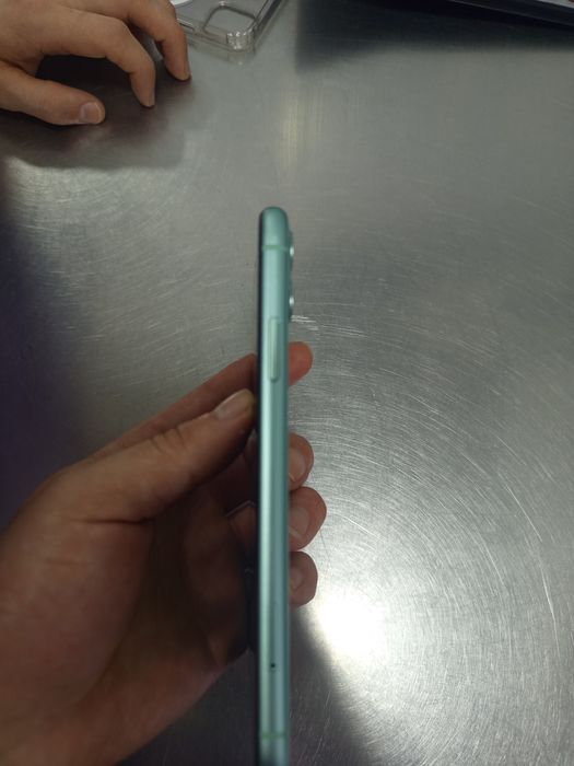 Iphone 11 karobka
