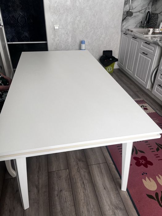 Стол отличного качества