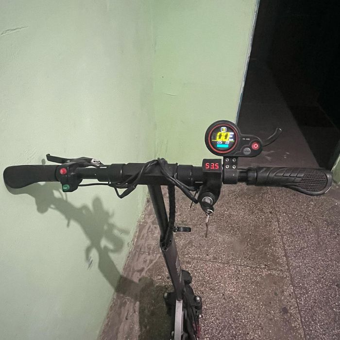 Электросамокат Kugoo