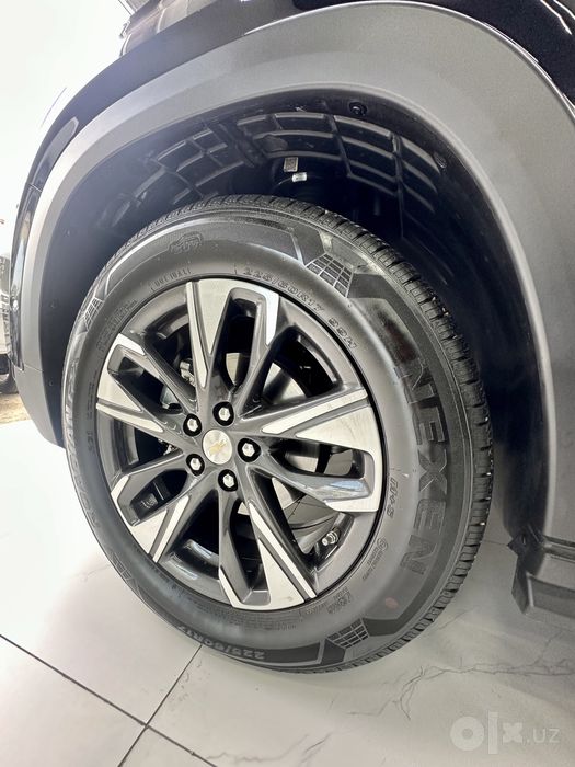 Tracker Premier Plus 2025 sotiladi