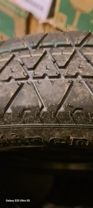 Резервна гума (патерица)15 "