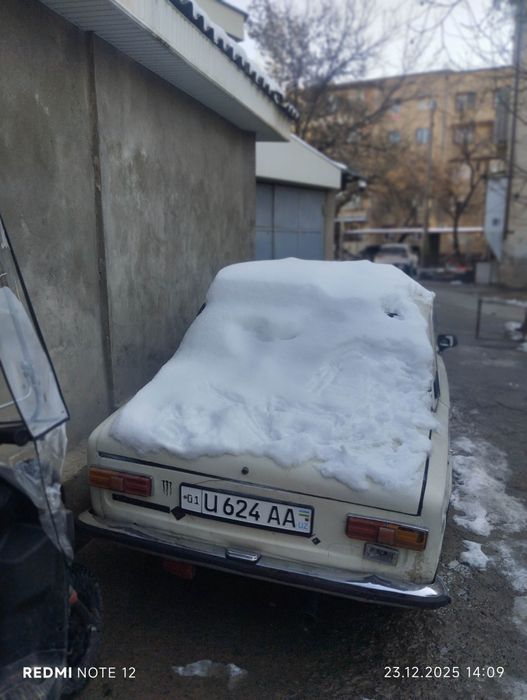Vaz 2101 orta xolatda gaz metan  gazi bor