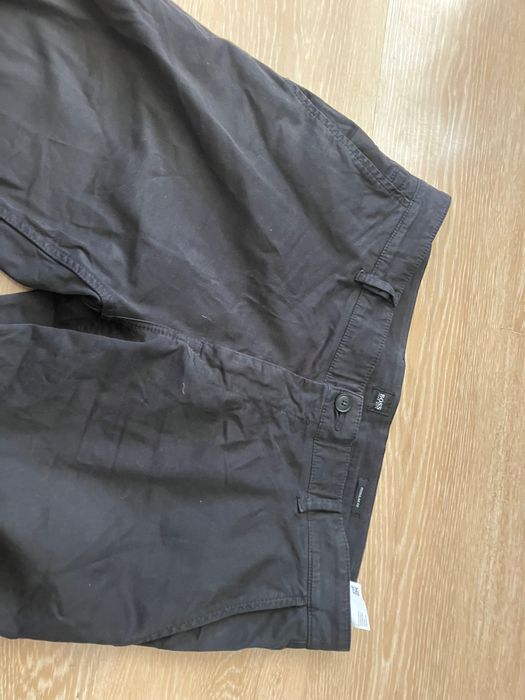 Boss L 34/36 мъжки черен