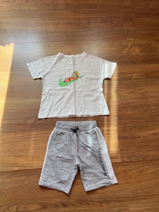 шорты и фудолки 6,7 лет