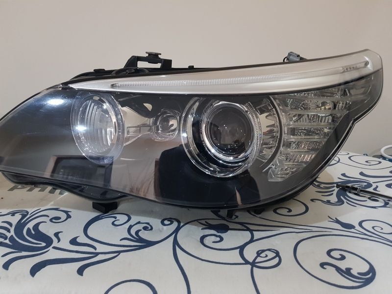 Фейслифт Фарове за БМВ Е60 и Е61