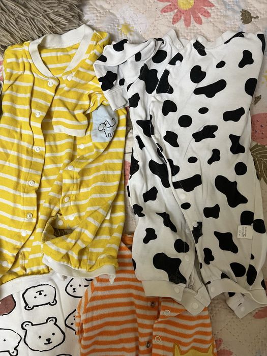 Продам детские вещи