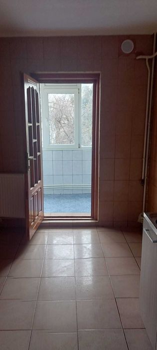 Apartament 3 camere Micro 21, etaj 2 4