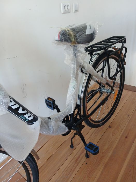 Янги велик сотилади 28