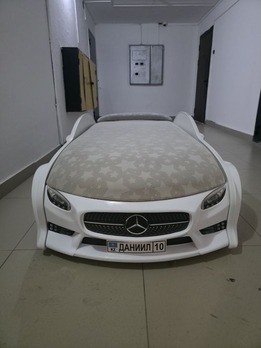 Продам детскую кроватку