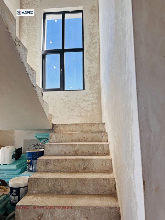 Продава се Къща в с. Гривица, Област Плевен - 180 кв.м за 1323 €/кв.м - Снимка #8