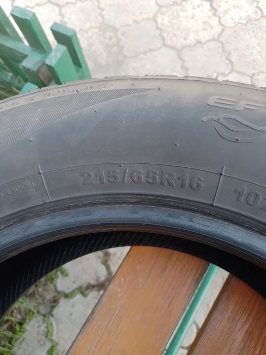 Продам б/у резину R16