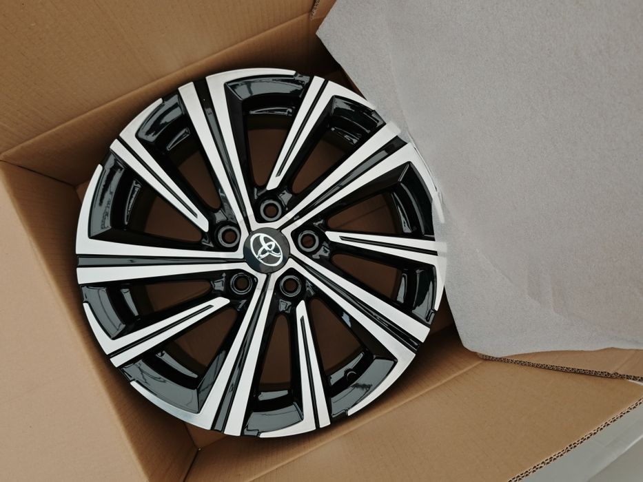 vand jante de aliaj pentru Toyota pe 17 marca rc Wheels model  340