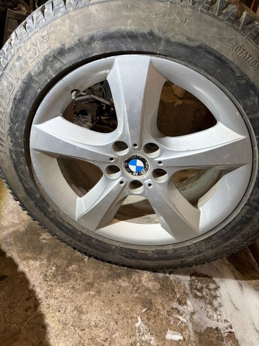 Продам шины с дисками