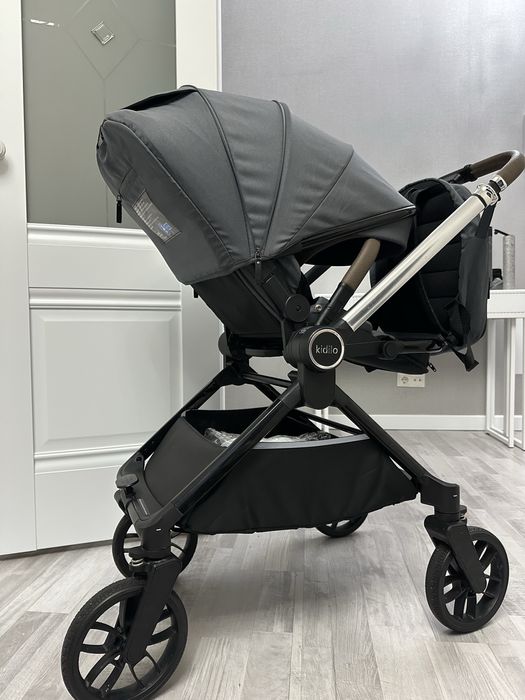 Продам коляску kidilo 900