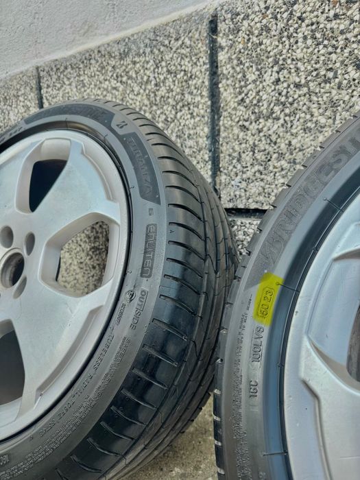 Bridgestone 225/45/17 (ДОТ5023) Летни Гуми