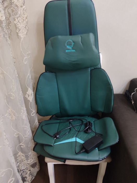 Продам массажное кресло